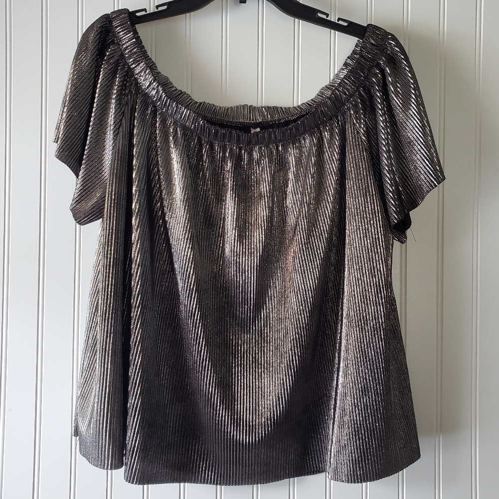 Xhilaration Metallic Top Women's Sz X